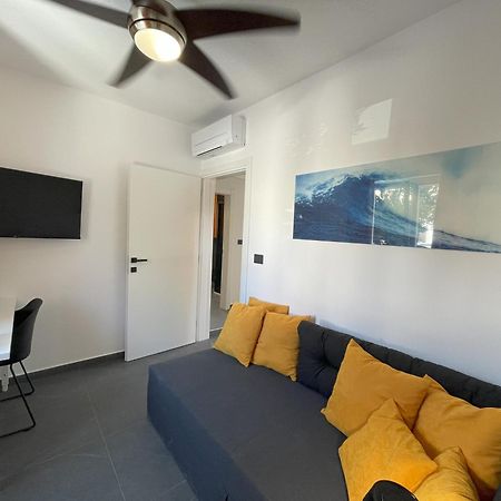Valkane Beach Apartments Пула Екстериор снимка