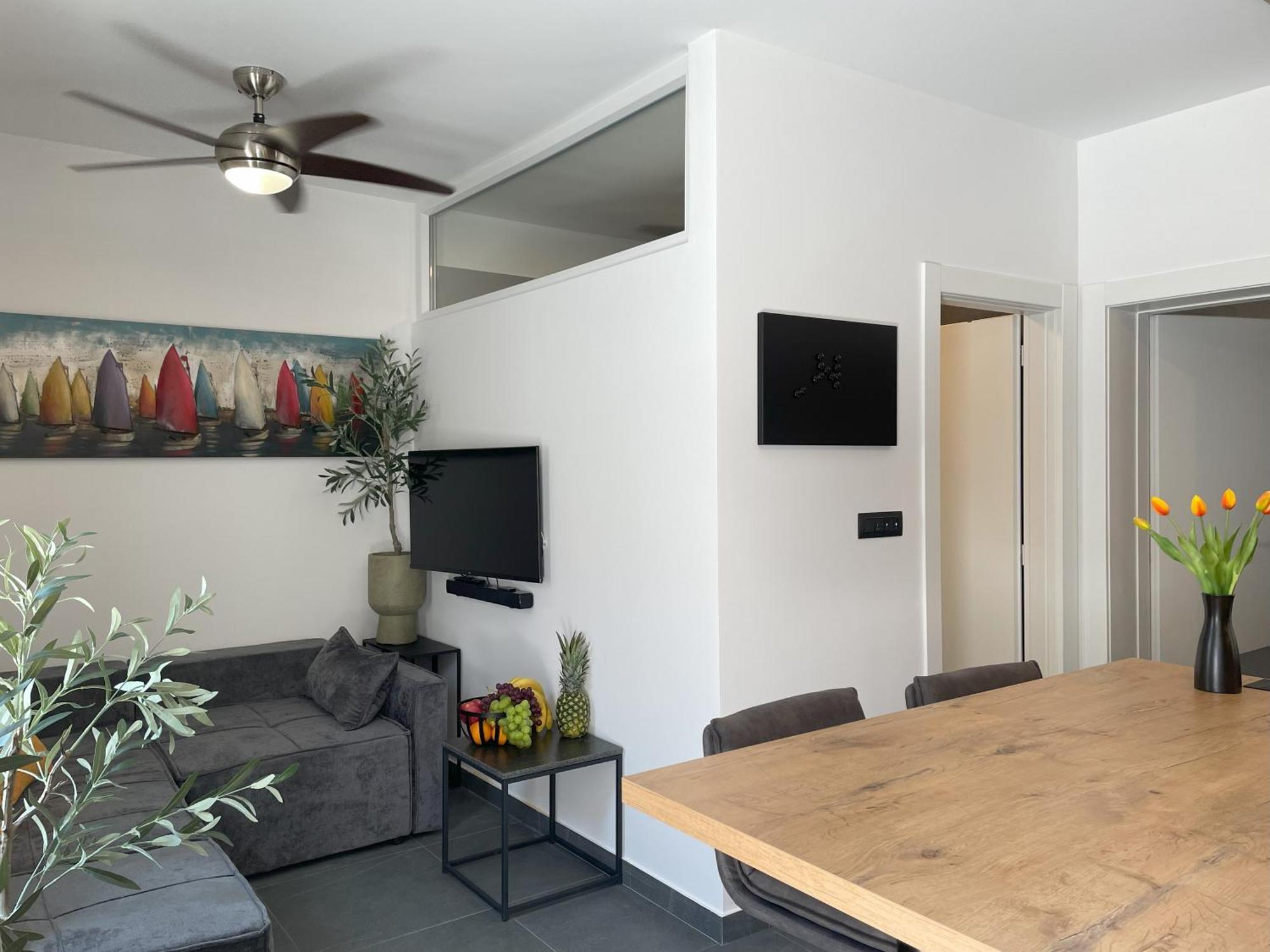 Valkane Beach Apartments Пула Екстериор снимка