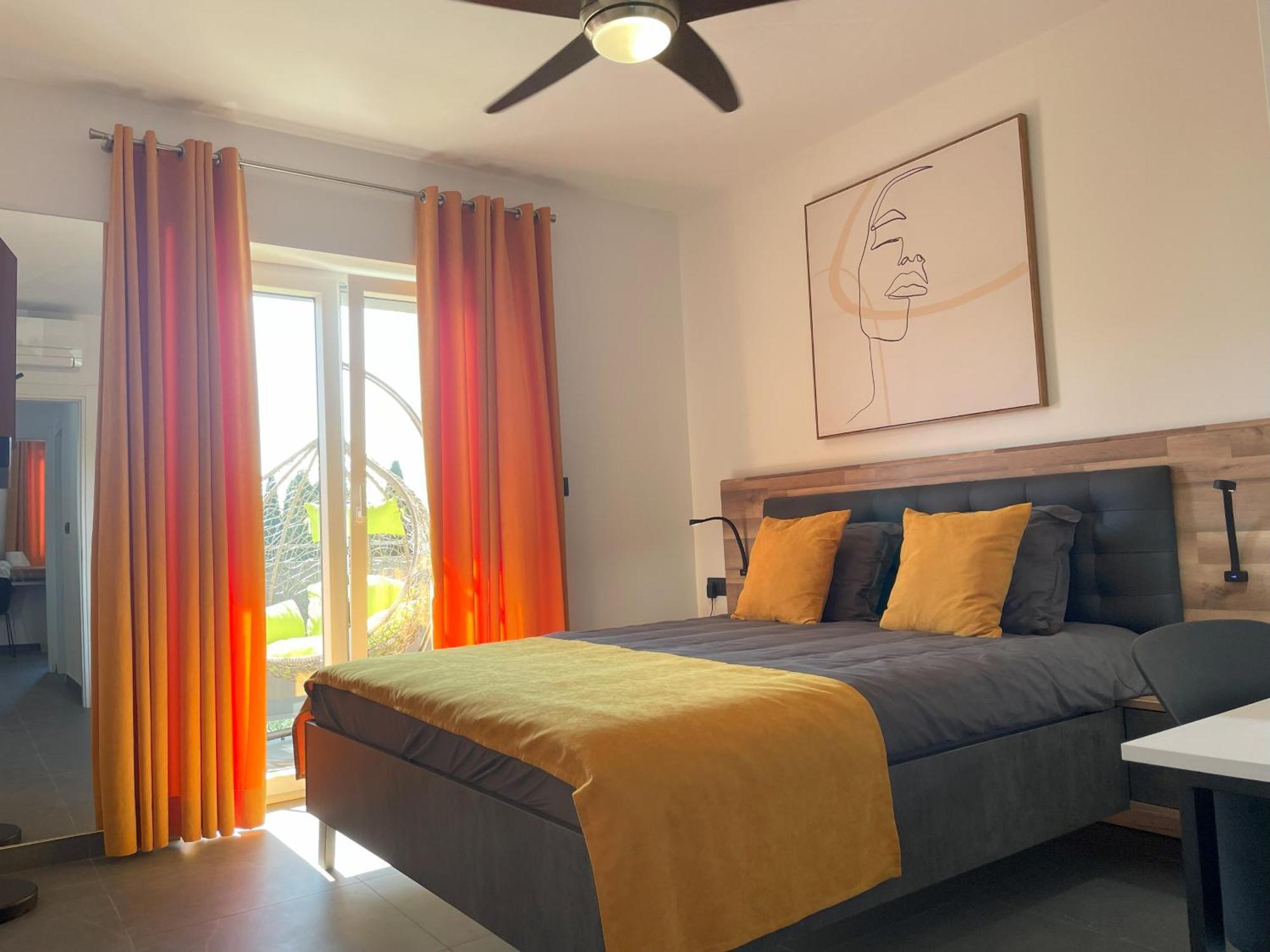 Valkane Beach Apartments Пула Екстериор снимка