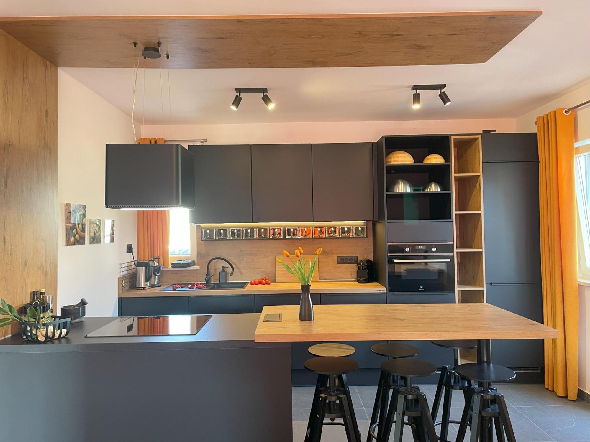 Valkane Beach Apartments Пула Екстериор снимка