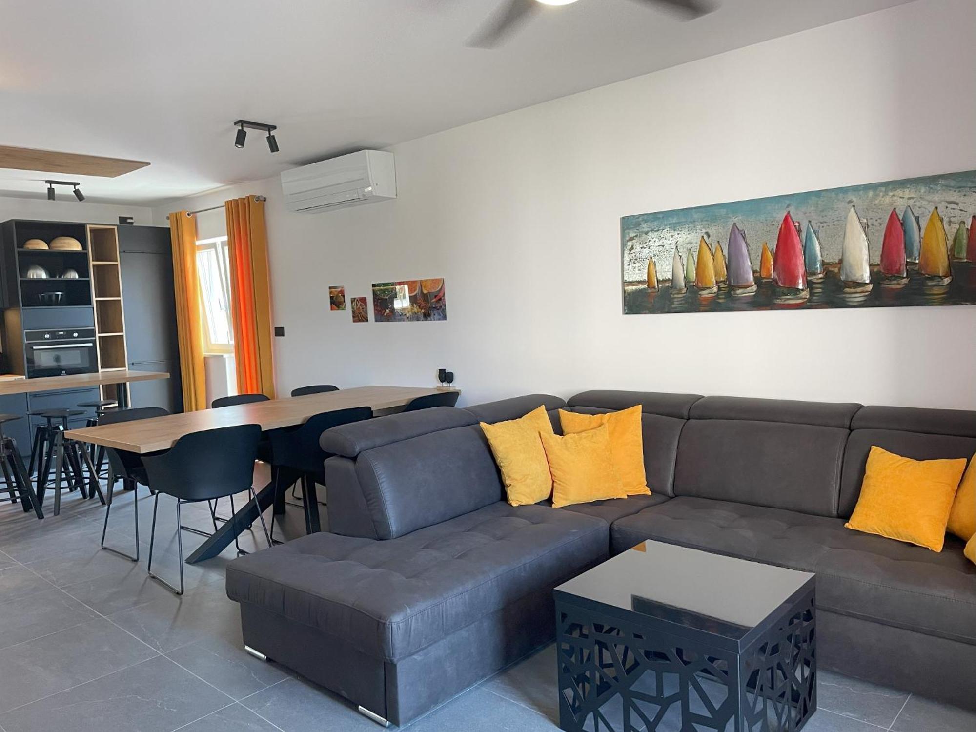 Valkane Beach Apartments Пула Екстериор снимка
