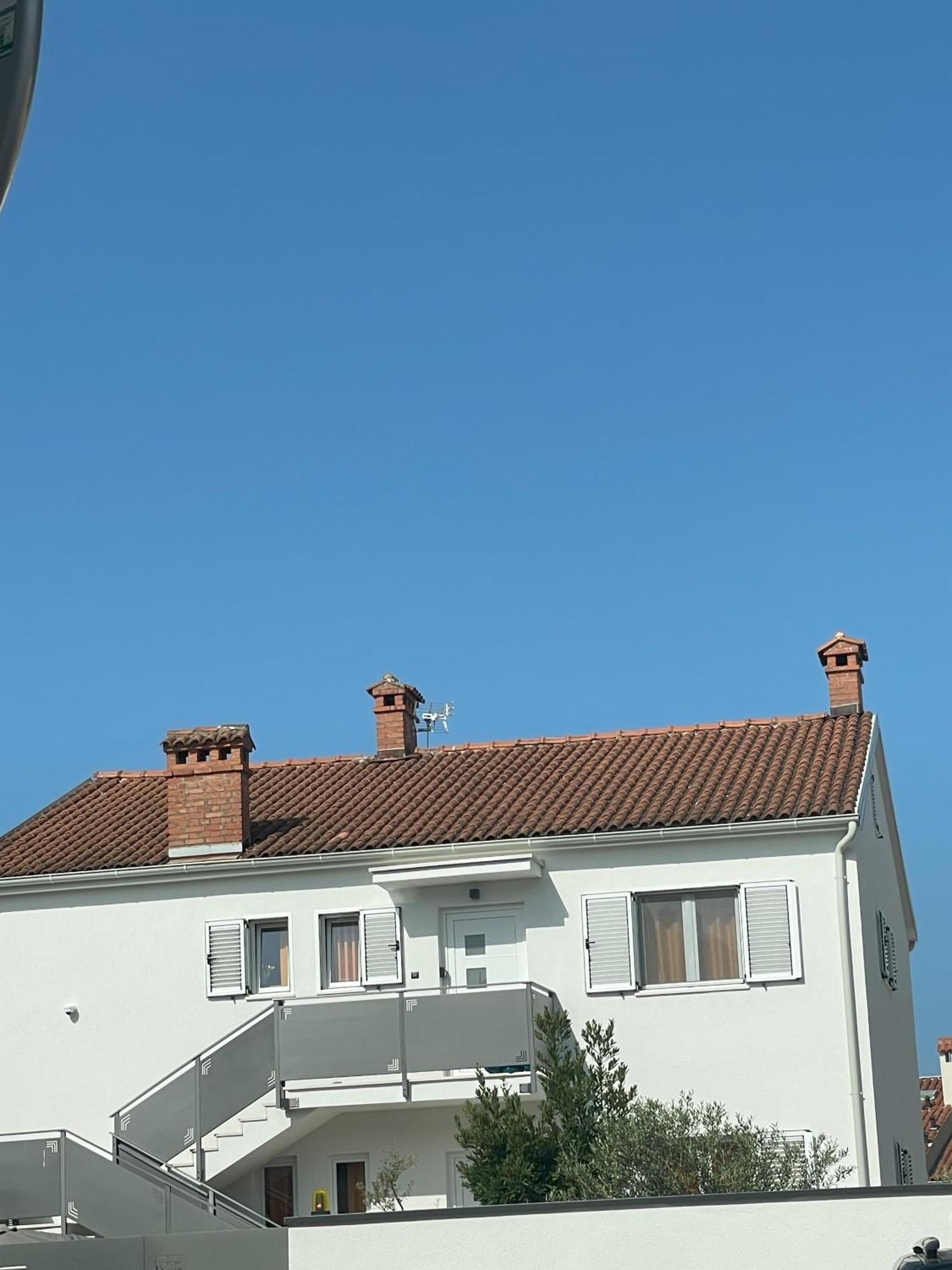 Valkane Beach Apartments Пула Екстериор снимка