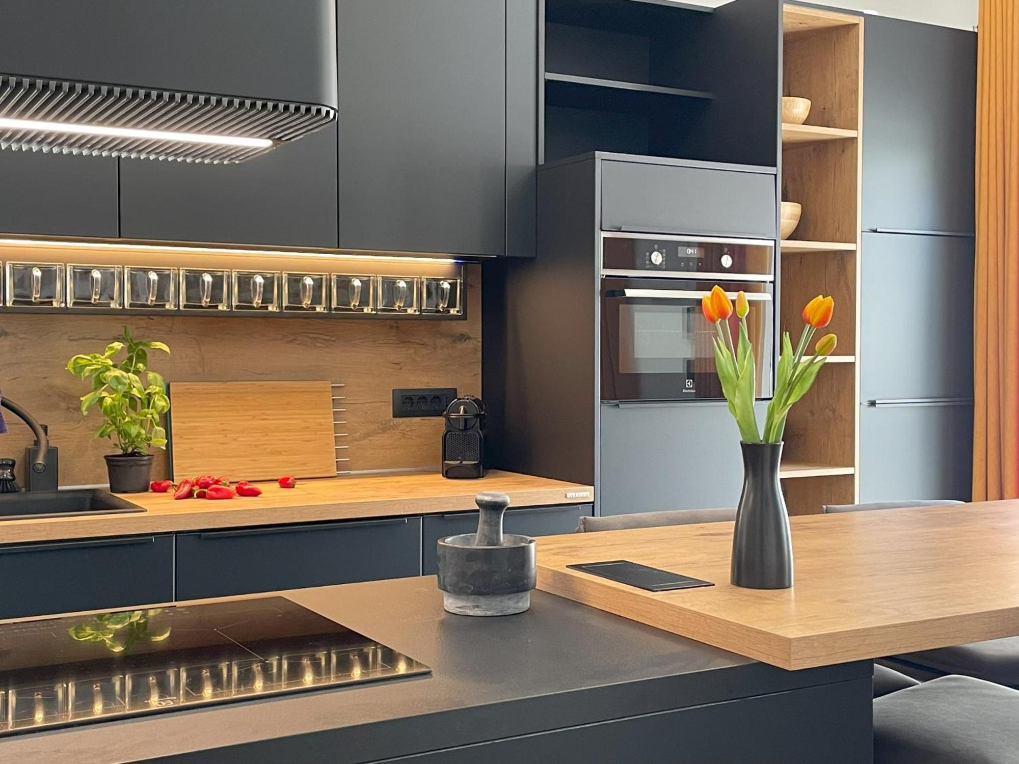 Valkane Beach Apartments Пула Екстериор снимка